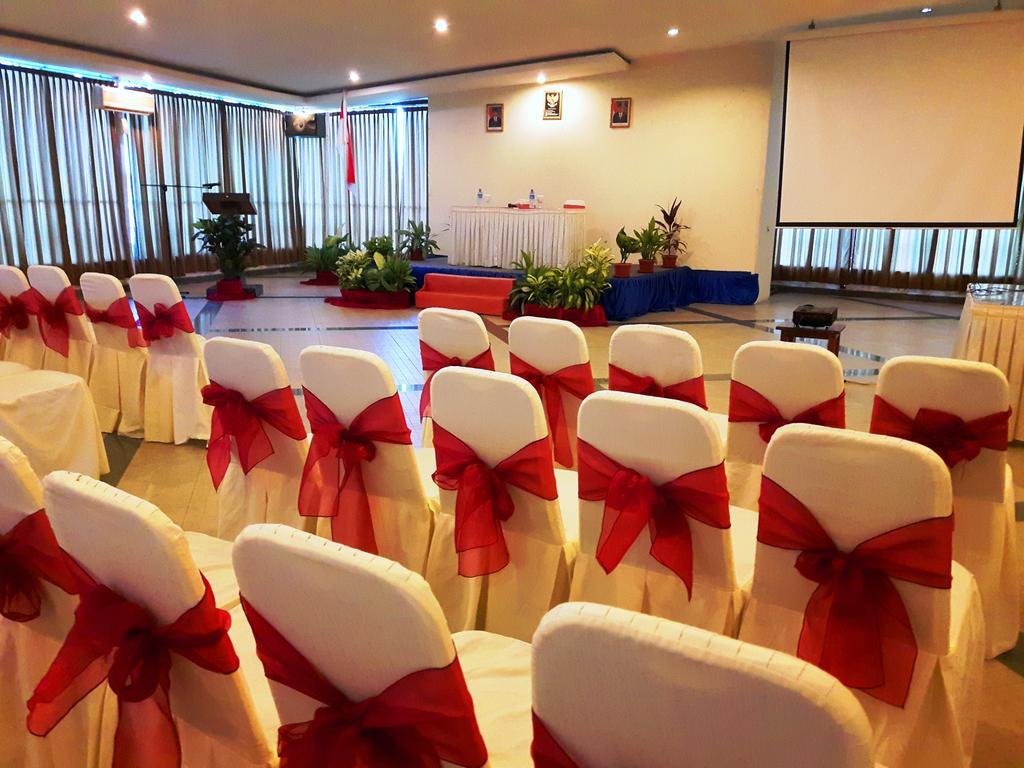 Teluk Bakau Bintan Agro Beach Resort & Spa מראה חיצוני תמונה