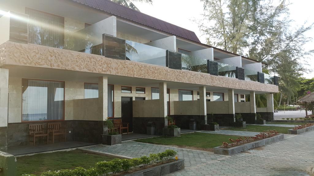 Teluk Bakau Bintan Agro Beach Resort & Spa מראה חיצוני תמונה
