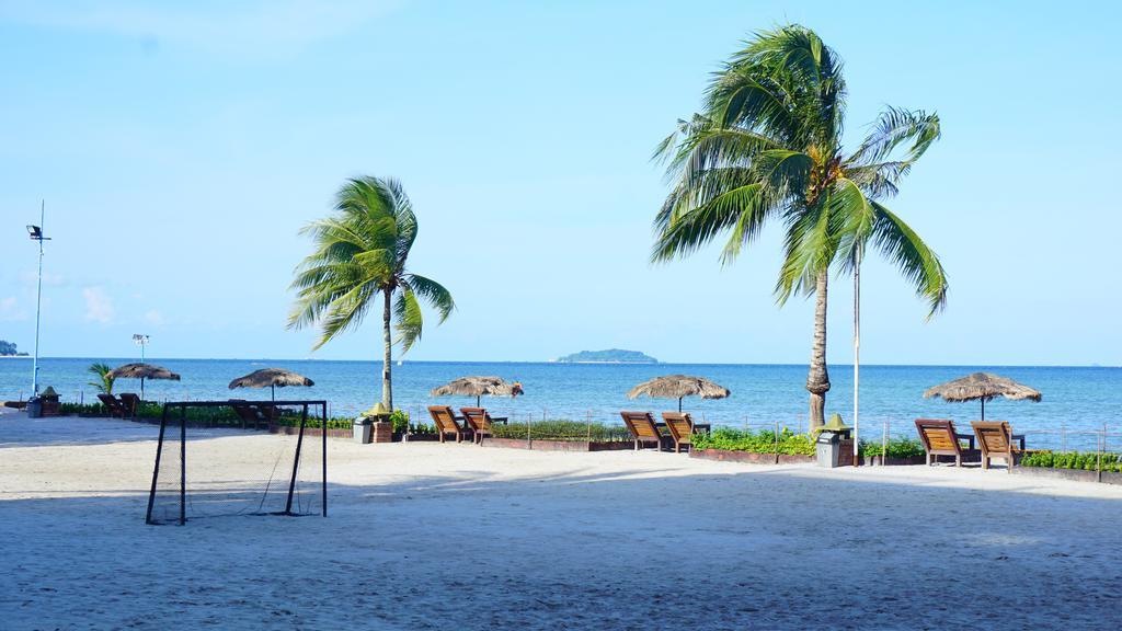 Teluk Bakau Bintan Agro Beach Resort & Spa מראה חיצוני תמונה